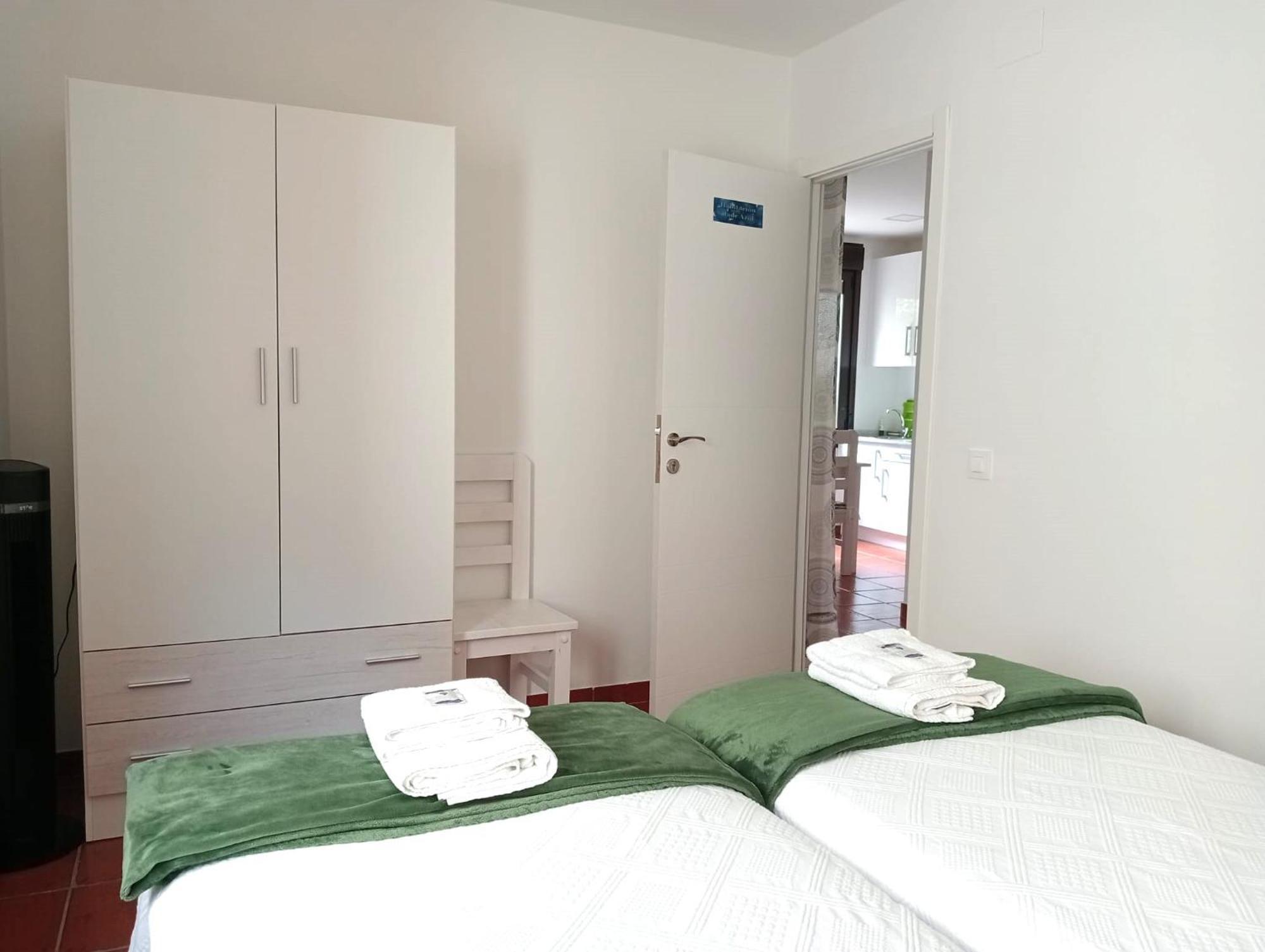 Peregrinos Apartamentos La Piedra La Comodidad Del Hogar ナヘラ エクステリア 写真