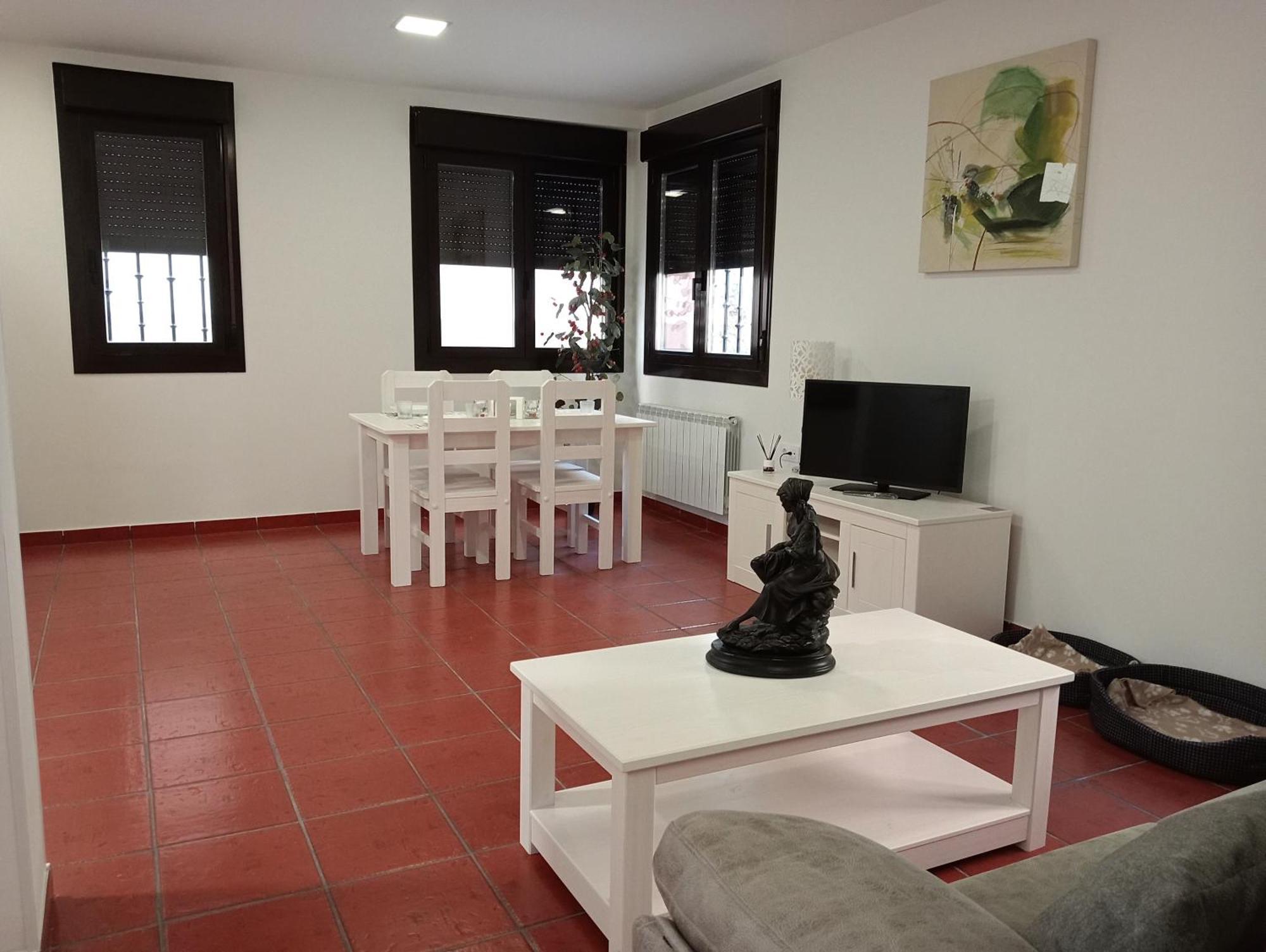 Peregrinos Apartamentos La Piedra La Comodidad Del Hogar ナヘラ エクステリア 写真